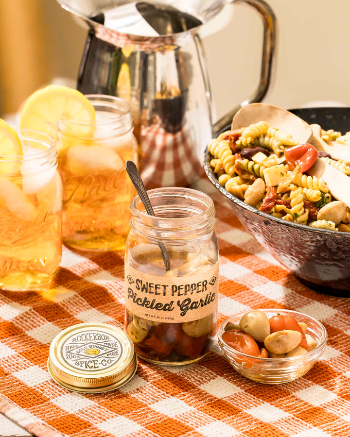 Sweet Pepper Pickled Garlic